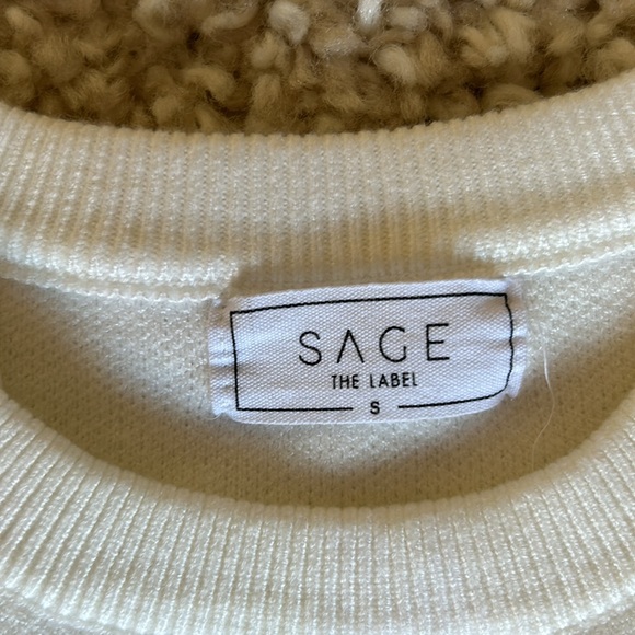 Bright white, cropped winter sweater. Never worn! - Picture 2 of 6